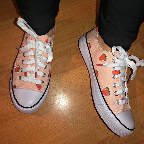 Hand painted “You’re a Peach” Shoes - Picture 1 of 3